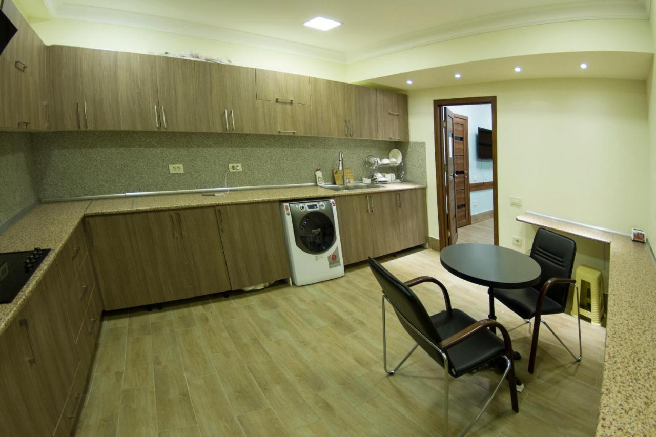 Home Boutique Hostel Baky Esterno foto